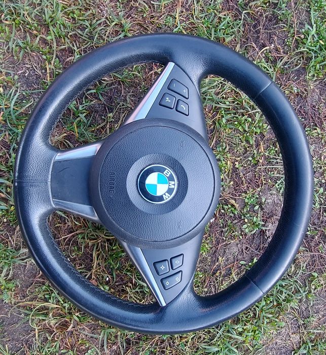 Kierownica sport na przycisk bmw e60 e61