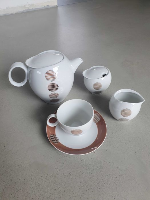 Ćmielów, serwis herbaciany na 6 osób