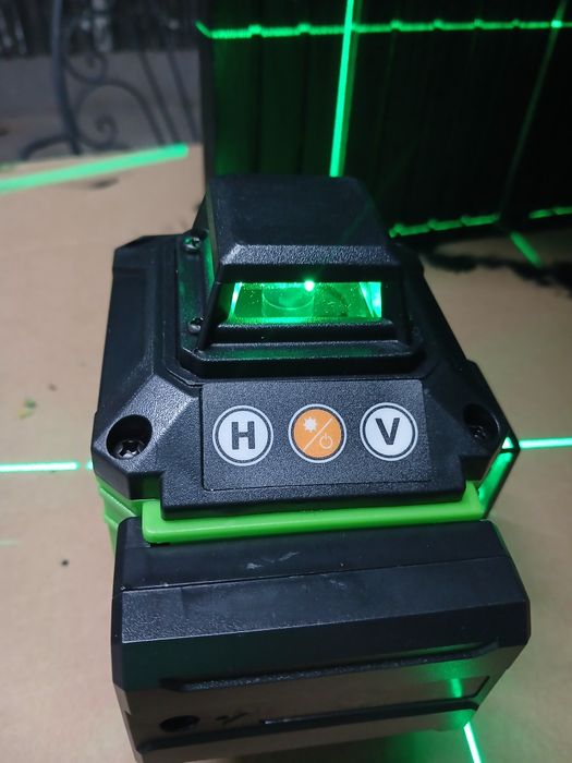 nível laser 16 linhas