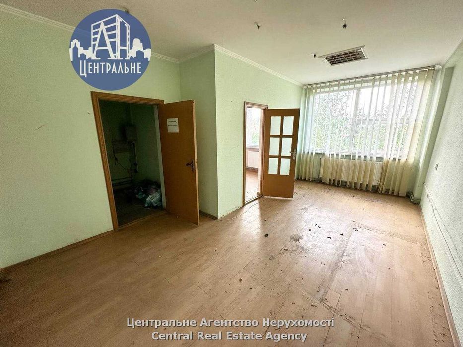 Здаються в оренду офісні приміщення, цілий 4-ий поверх.