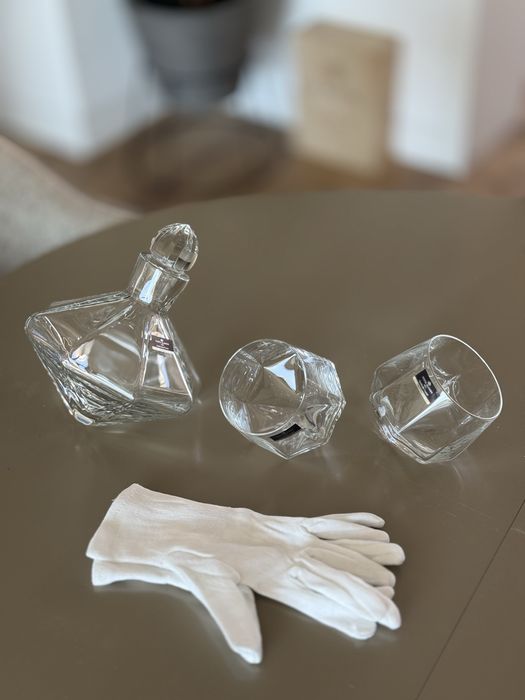 Conjunto Carrossel – Frasco e 2 Copos Baixos | Vista Alegre (NOVO)