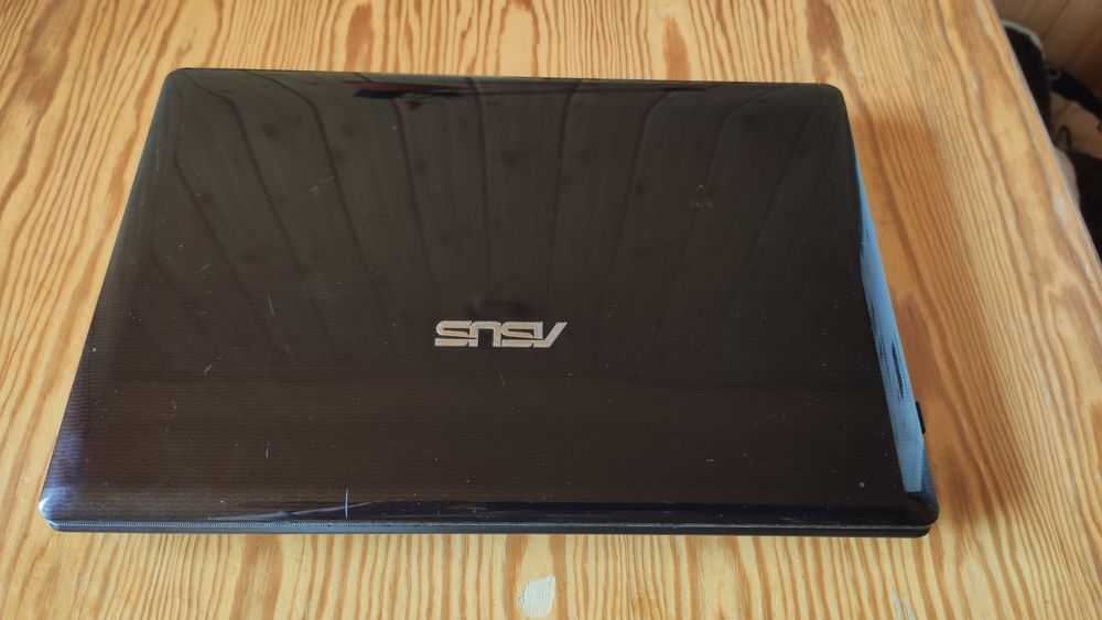 laptop asus sprawny,  brak baterii