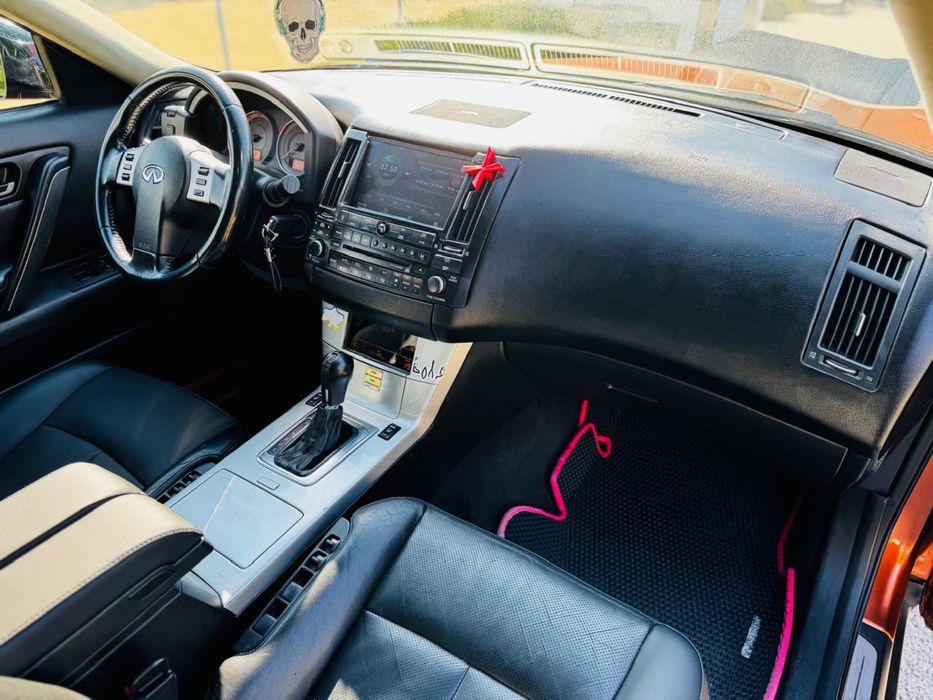 Продам Infiniti f35