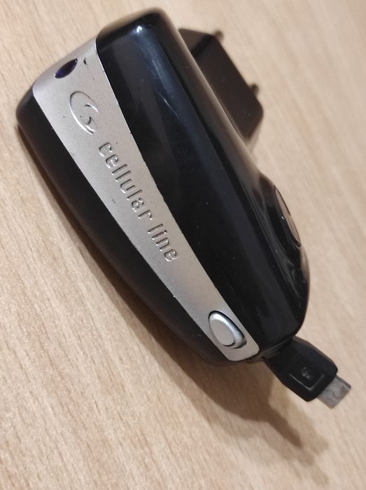 Зарядний пристрій,зарядне,зарядка cellular line для моб.телефону