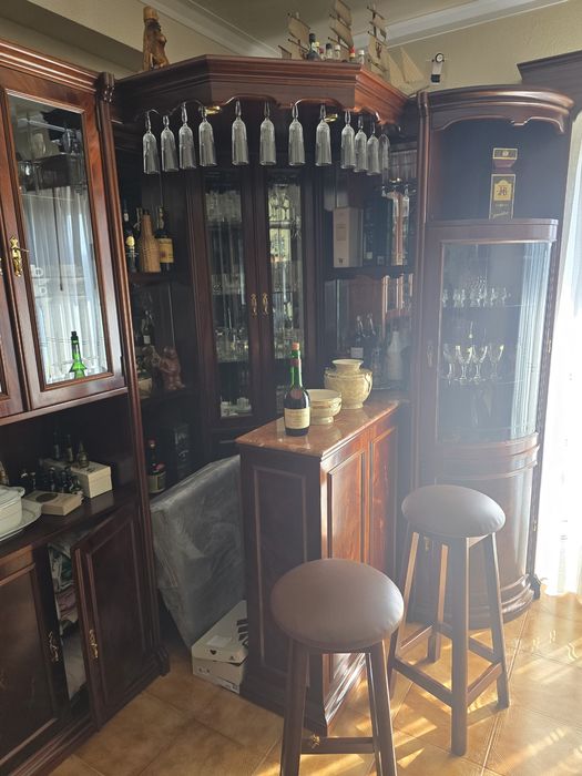 Bar de folha de cerejeira