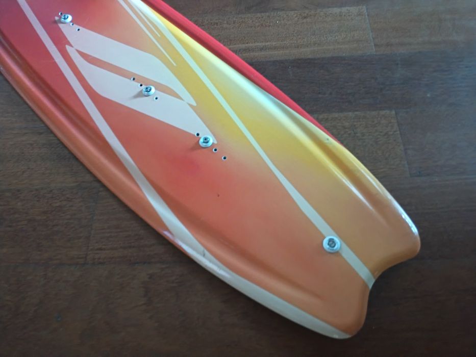 Deska KITESURFINGOWA i 142 cm Super stan