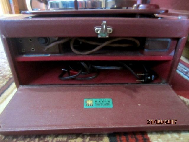 Elac electroacustic Miracord радио граммофон 1951 года