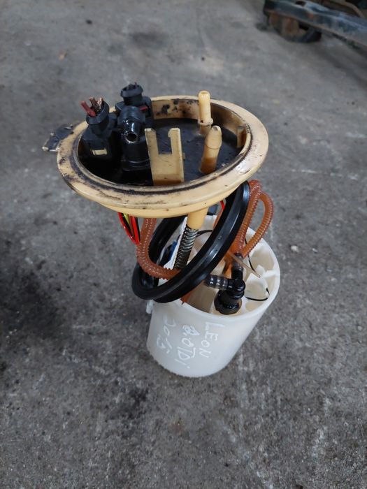 Bomba de gasóleo seat leon fr 2.0 tdi