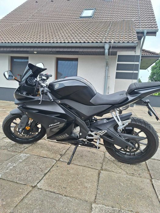 Yamaha YZF R125 Akrapovic