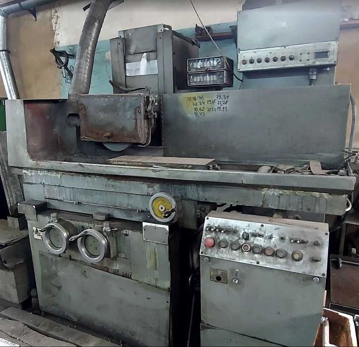 Плоскошліфувальний станок 3Д 711 АФ 11