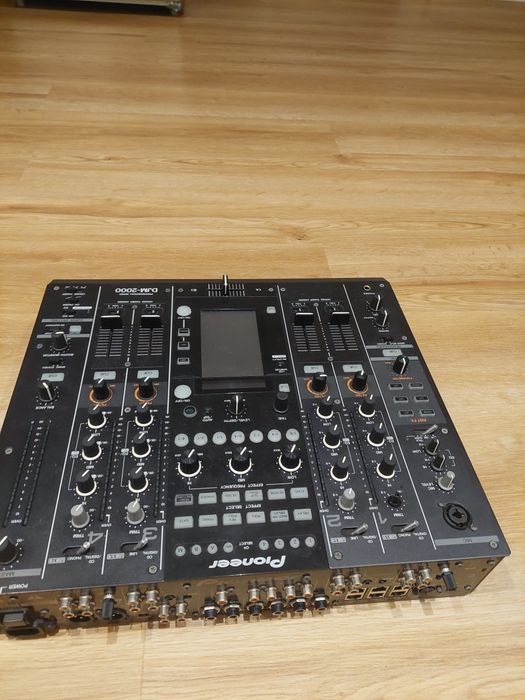 Pioneer DJM-2000