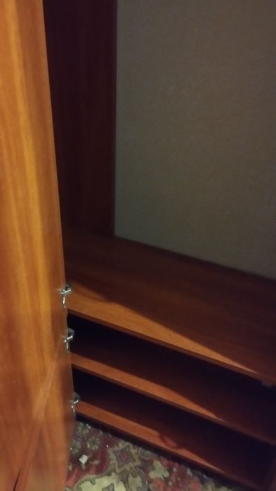 Шкаф прихожая продам