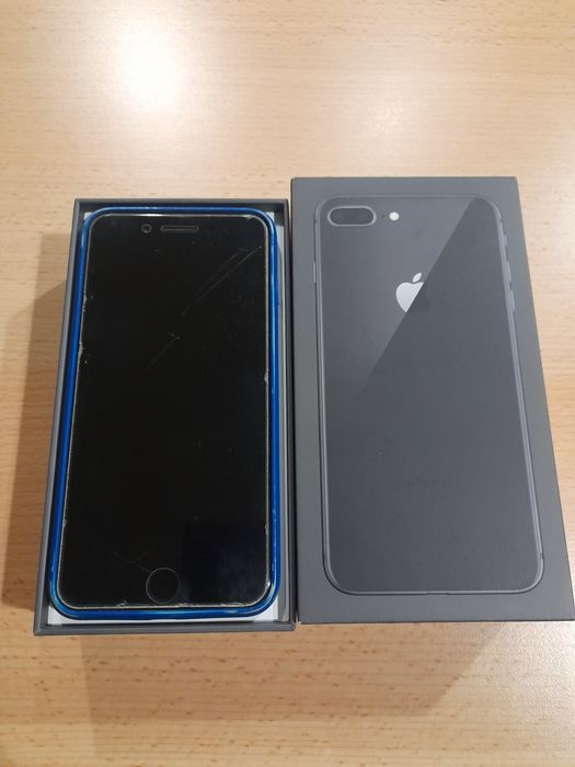 Telemóvel i Phone 8 Plus
