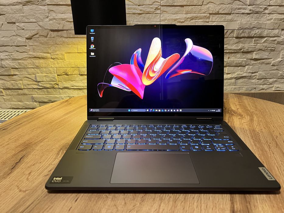 Lenovo Yoga Pro IPS 14” Ultra 7 155H 22x4,8Ghz 16GB 512GB Dotyk Win 11