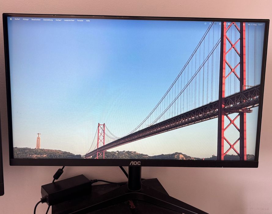 Monitor AOC 24B1W - vinte e quatro polegadas Full HD IPS