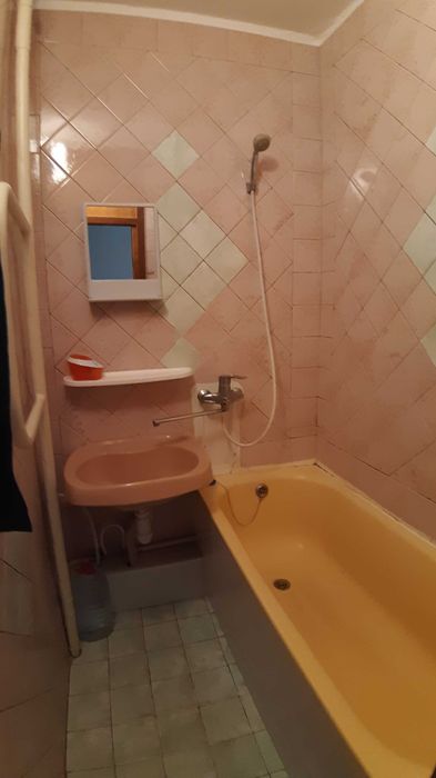 сдам квартиру недалеко от м. Салтовская (Героев труда)