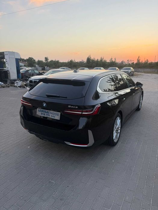BMW 530e Touring G61 | 2025 | 12.000 km | IVA Dedutível | Salvado RESERVADO