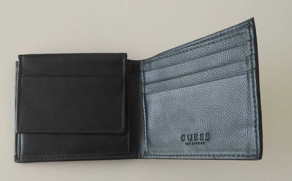 Carteira de homem Guess