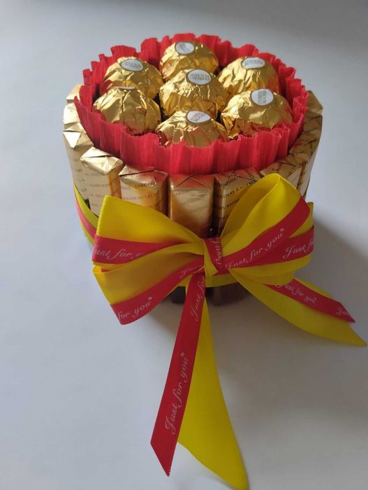 Продам солодкий подарунковий набір