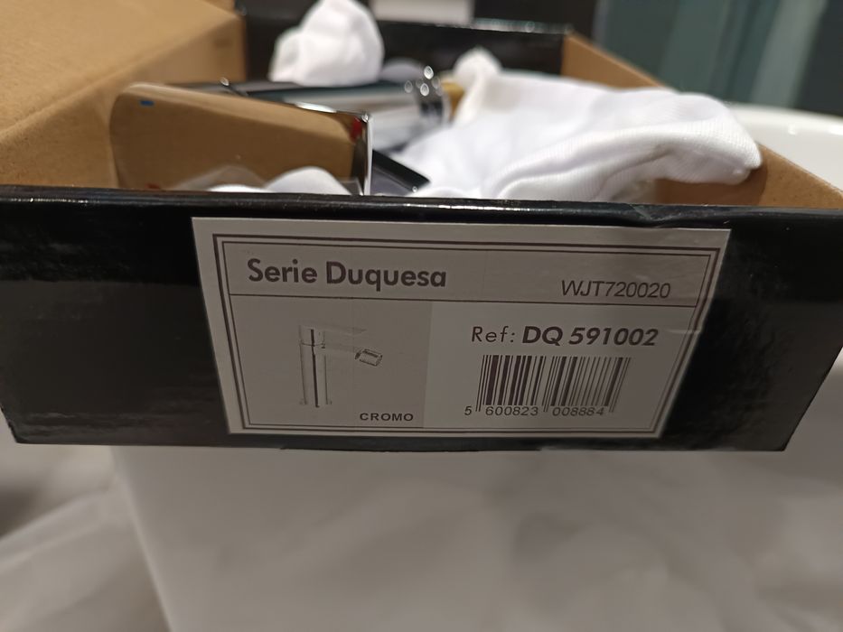 Bidé branco Charme + Mist. Monoc Bidé cromada NOVOS