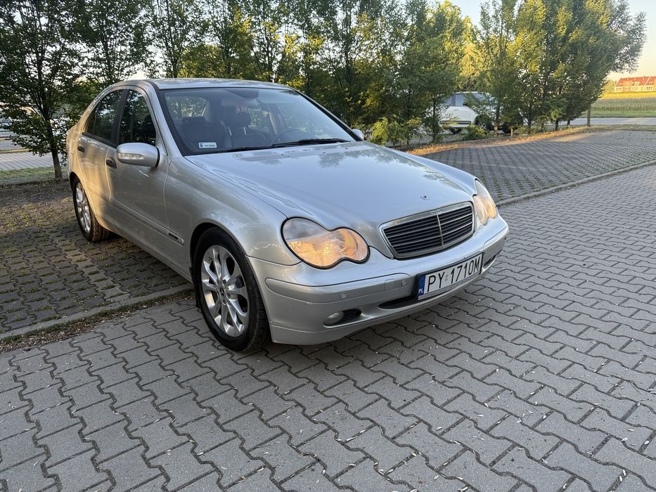 Sprzedam Mercedes C klasa W203