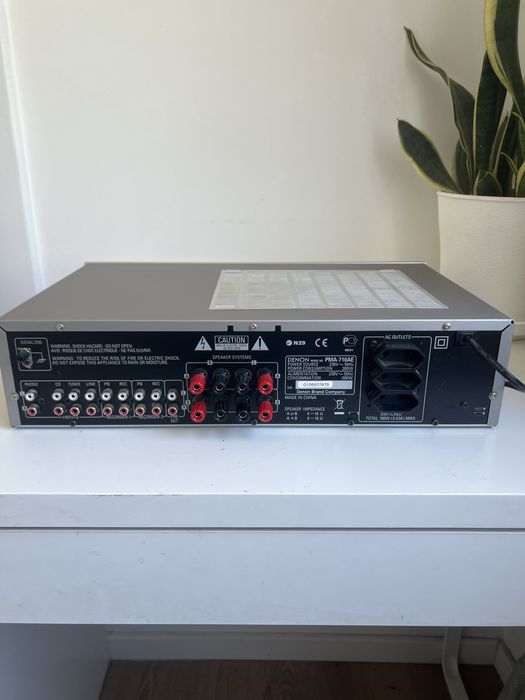 Продам усилитель Denon Pma-710AE