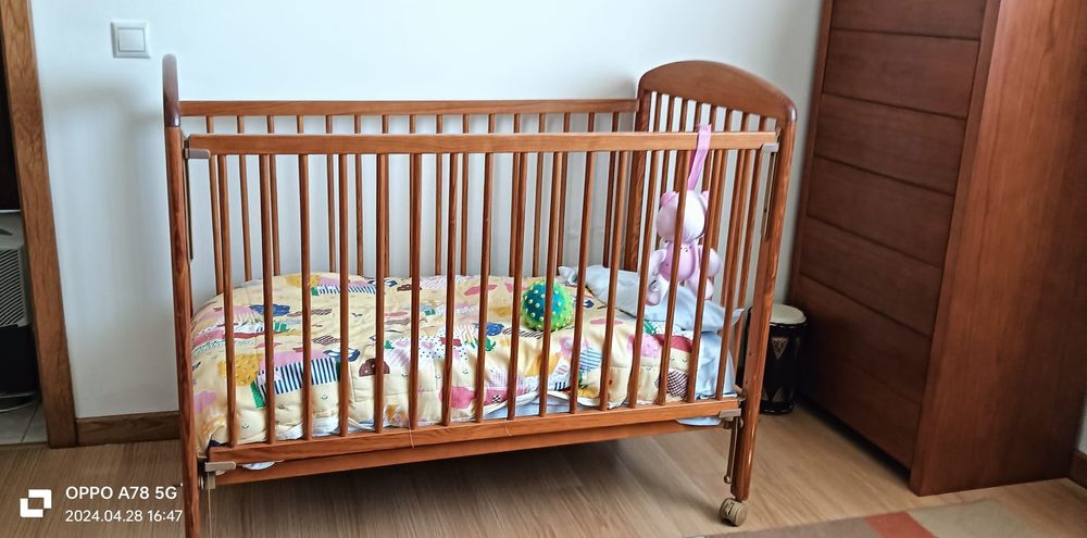 Vendo berço em madeira