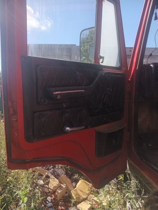 Кабіна камаз.     .