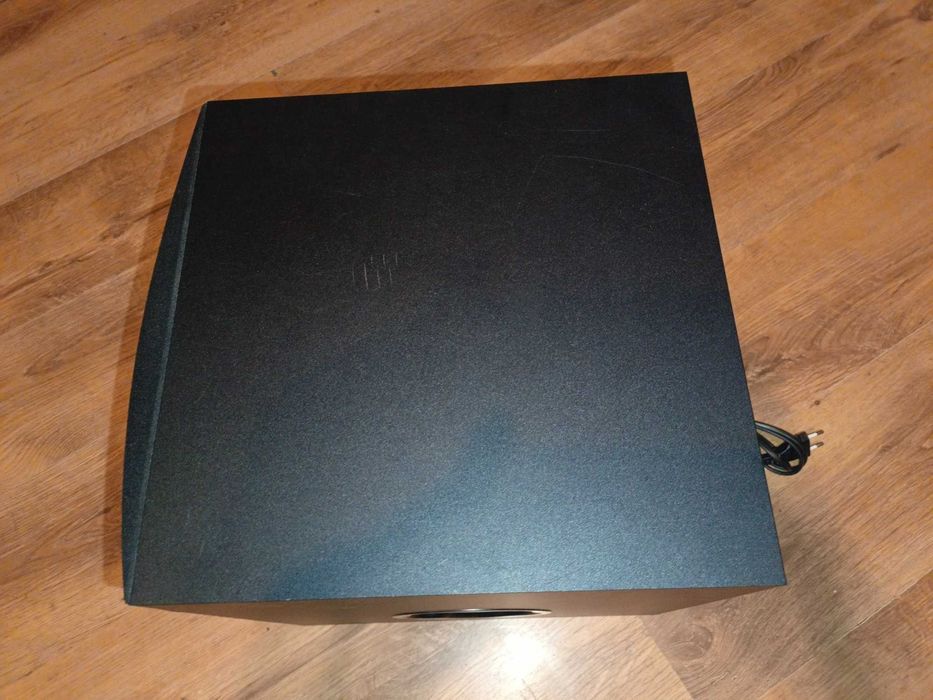 Sprzedam subwoofer Yamaha NS-SW100