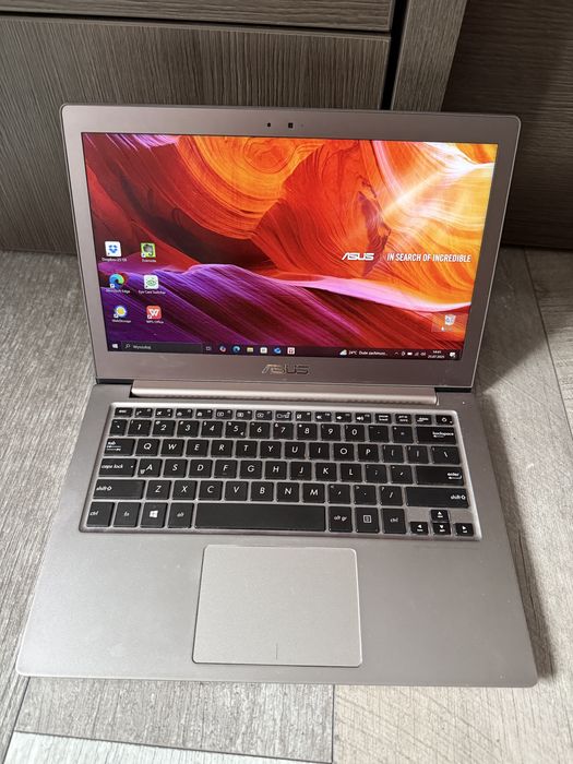 Laptop Asus ux303U 13,3” intel Core i5 12 GB RAM / 250 GB SSD