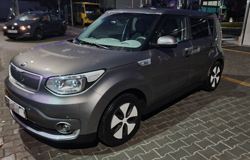 Аренда авто такси/курьер долгосрок