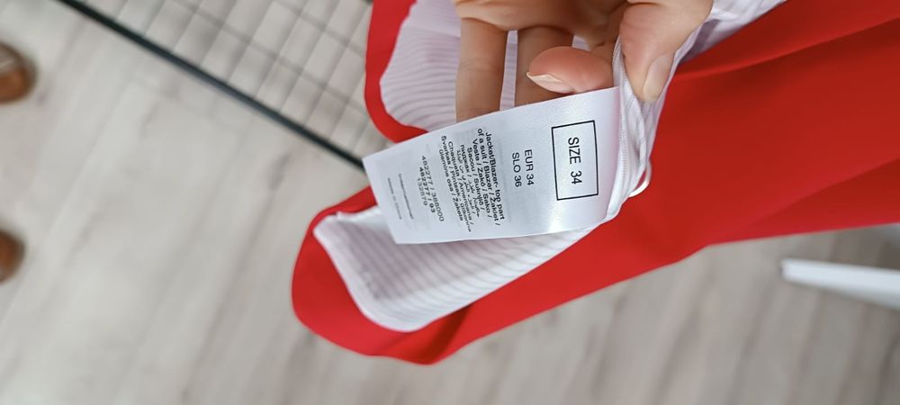 Żakiet czerwony Orsay
