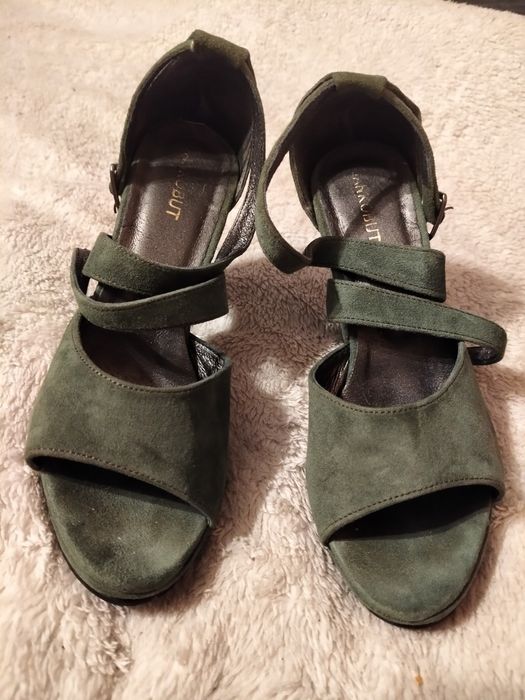 Buty sandały but. zieleń