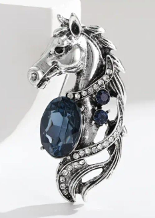 Piękna BROSZKA KOŃ Mustang Koń Arabski Jeździectwo. Nowa. Na prezent.