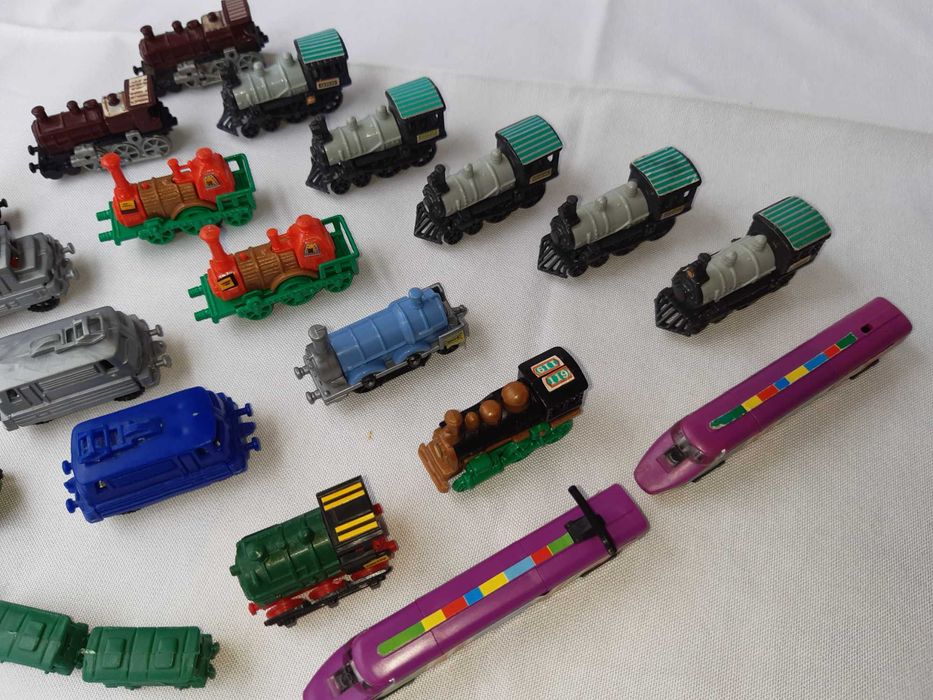Lote Kinder Surprise Comboios Antigos Vintage
