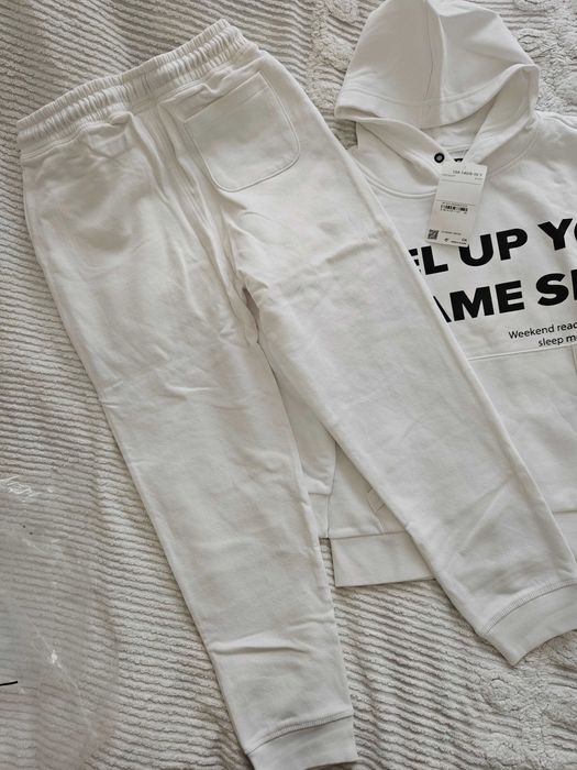 Спортивный костюм на мальчика C&A(Германия),р.140