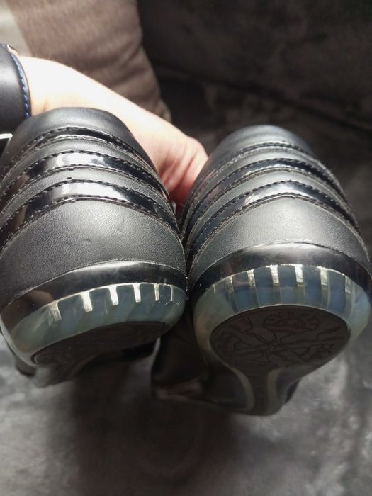 кроссовки adidas, липучки