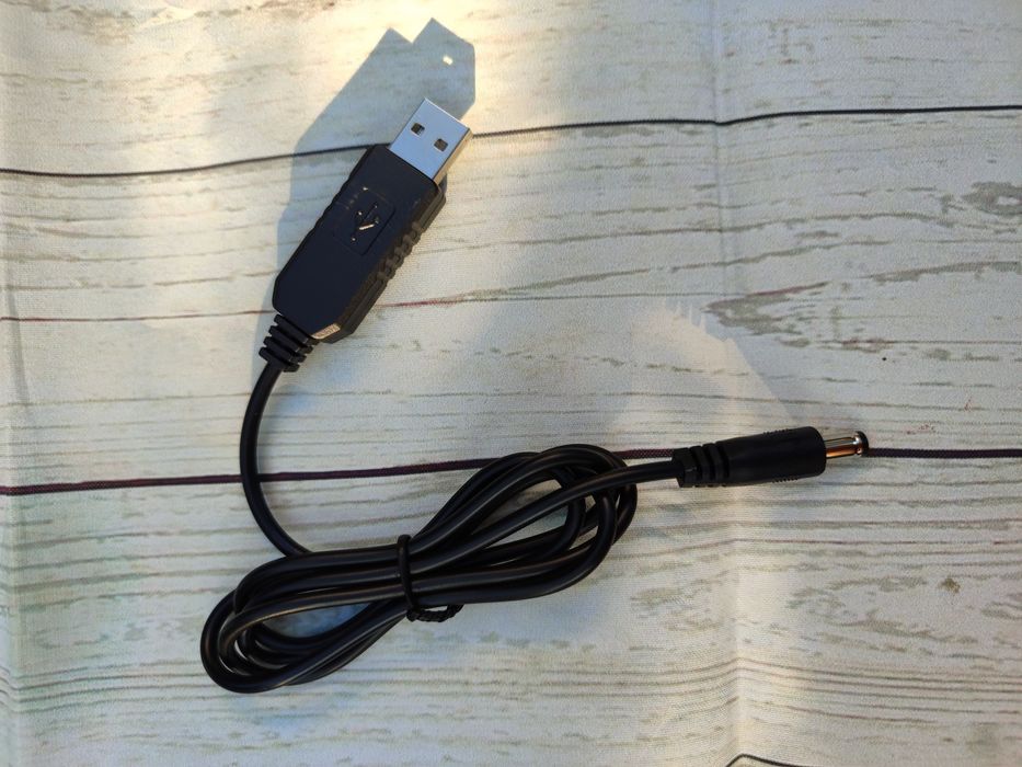 Роутер без світла, кабель для живлення DC 5,5/2,1 USB
