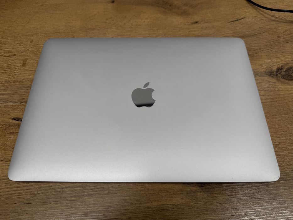 Macbook Air 13” M1 16 GB RAM|512 SSD, szybki, lekki idealny do pracy.