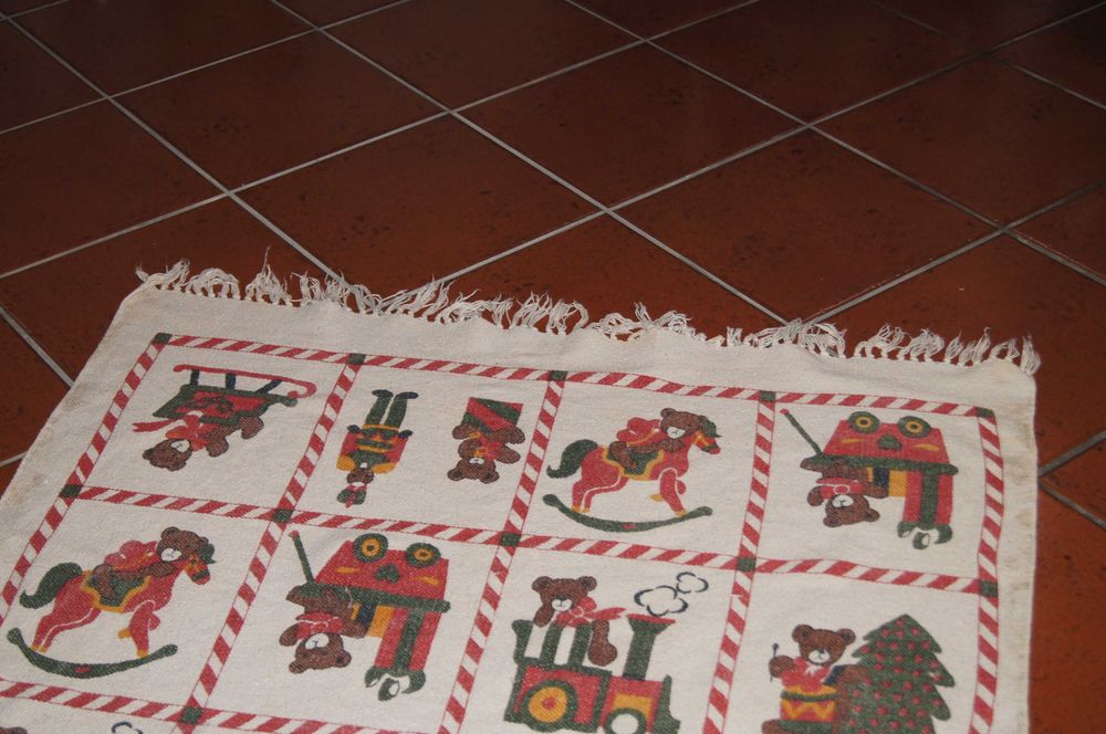 Tapete decorativo infantil com desenhos