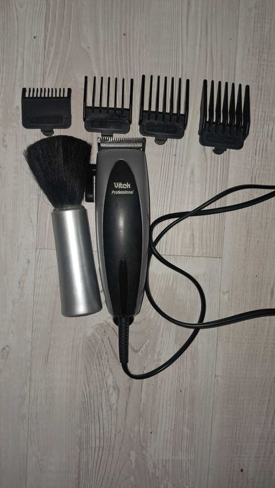 Vitek vt-1362 BK машинка