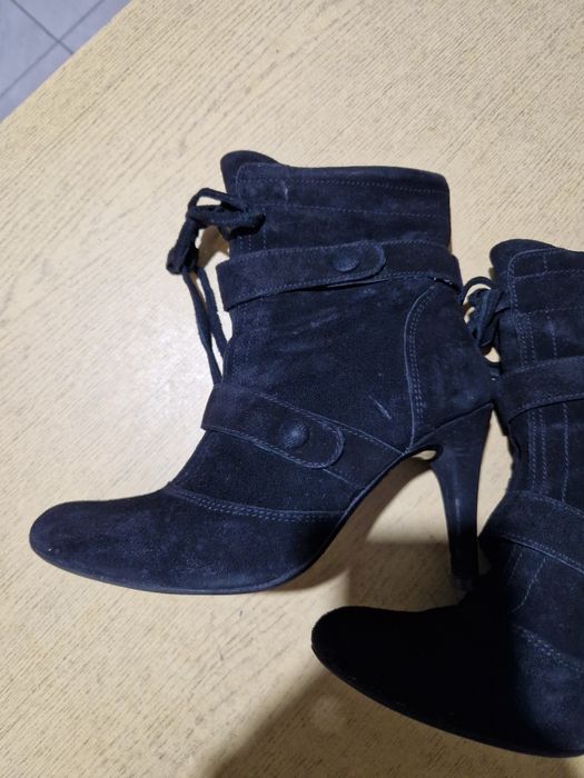 Botki zamszowe czarne