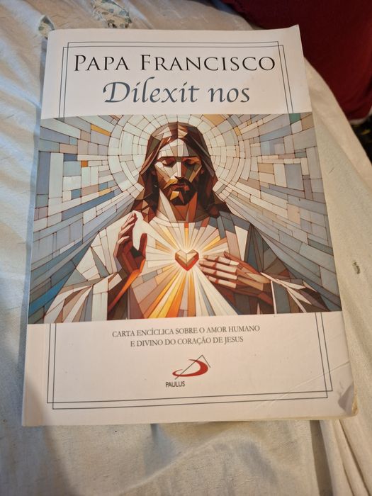Livros de géneros diferentes
