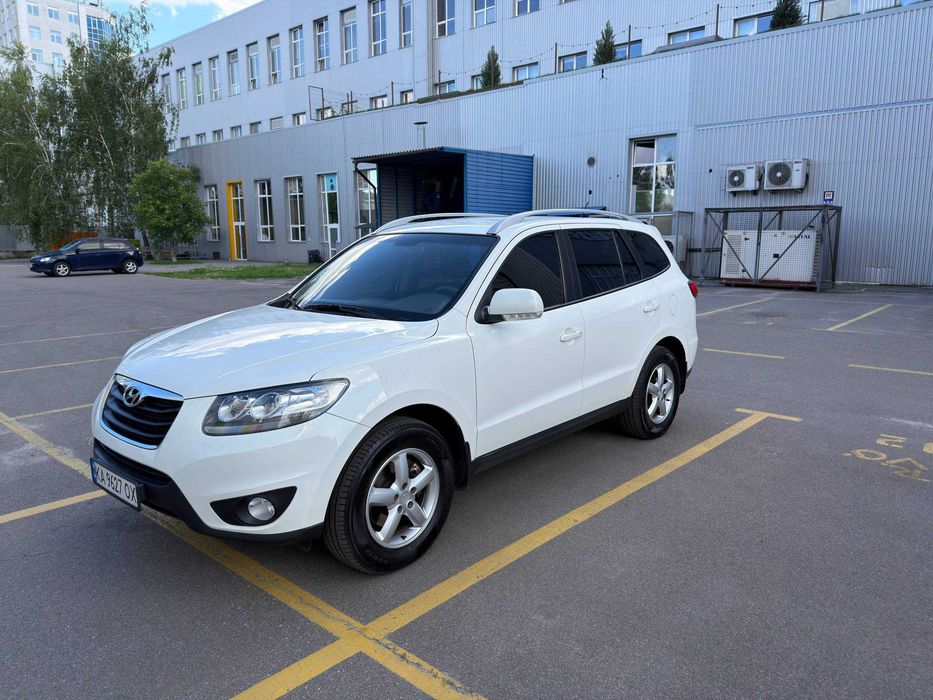 Hyundai Santa FE 2010 автомат. дизель. повний привід.