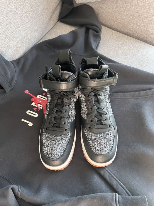 Чоловічі кросівки Nike Lunar Force 1 Flyknit Workboot Black/White/Grey