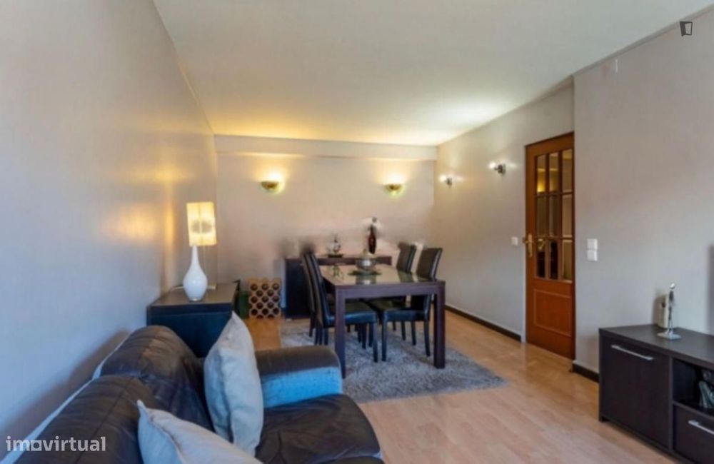 1-Bedroom Apartment – Located in Santo Ildefonso, Porto