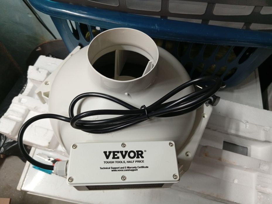 Extrator para sistemas de exaustão e ventilação novo