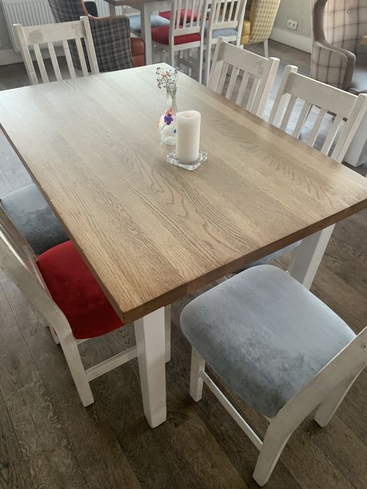 Stół z blatem dębowym 80x80