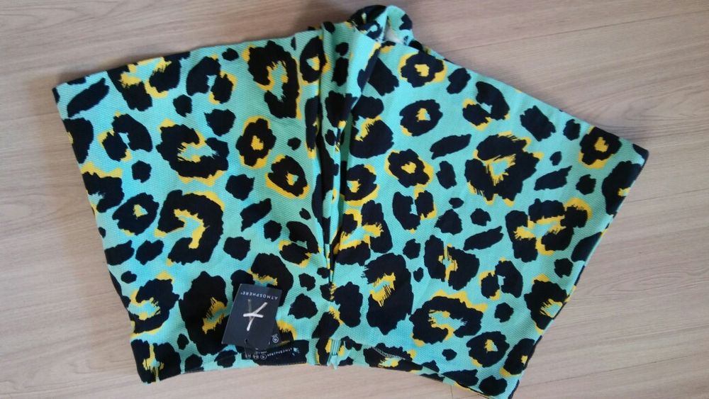 Nowe z metką spodenki szorty 16 atmosphere plus gratis