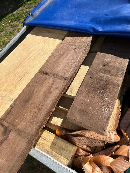 Orzech amerykański tarcica kantówki deski egzotyczne drewno dąb Iroko